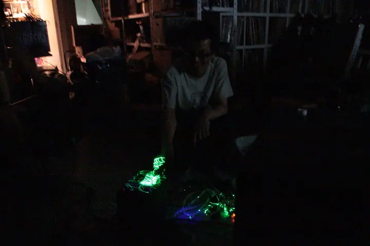 live visuals for Evala at UNIT making