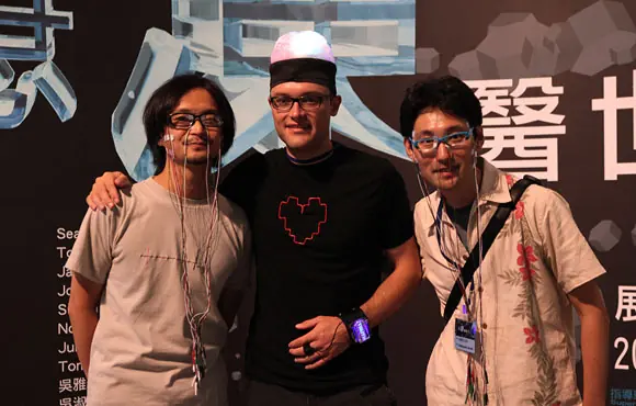 freeze!—2009 International MedTech Art Show