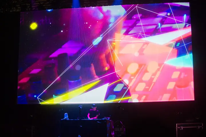 Nosaj Thing AR Live 2014