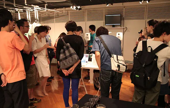 Pa++ern esoteric language for embroidery