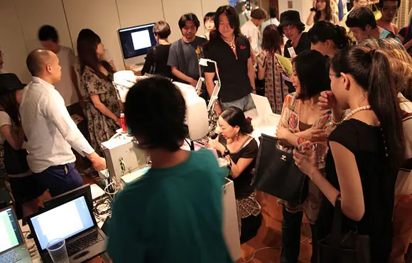 Pa++ern esoteric language for embroidery