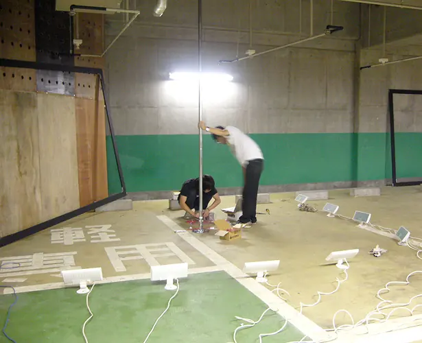 Interactive Lighting System for a Poledance