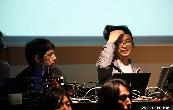 Session with I Am Robot And Proud