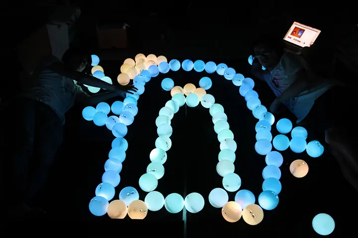 hitomi \"Smile World\" making