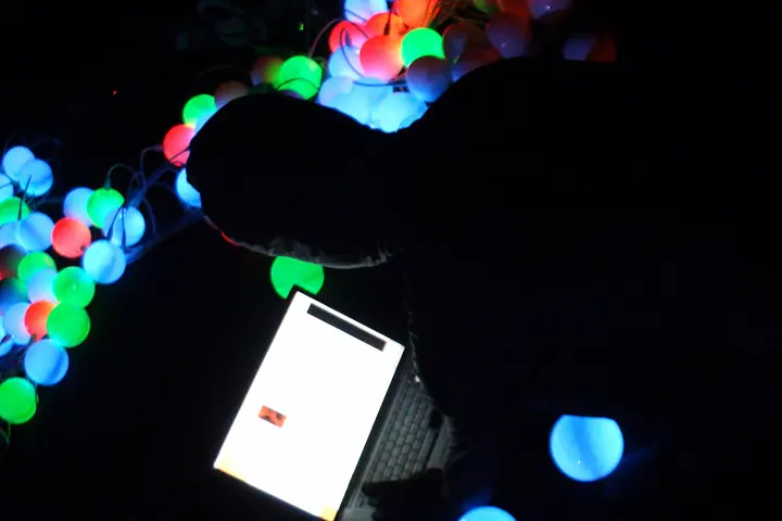 hitomi \"Smile World\" making