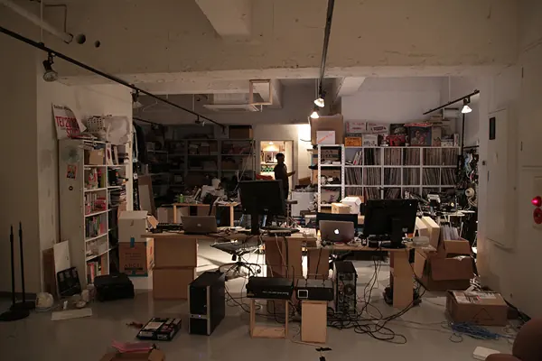 UV laser fade out test